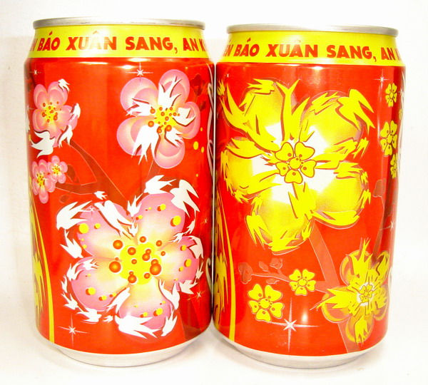 2007 Vietnam coca cola new year 330ml can set
