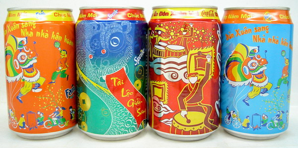 2006 Vietnam coca cola new year 330ml can set