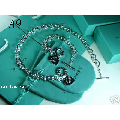 Tiffany silver necklace+bracelet With dust bag