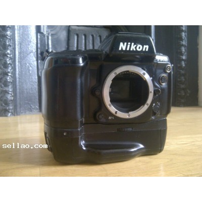 Nikon F90x 35mm SLR Body with Nikon grip