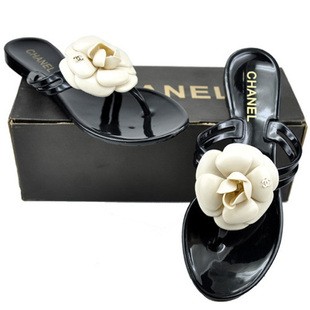 2010 Womens Chanel Camellia slippers sandal shoes