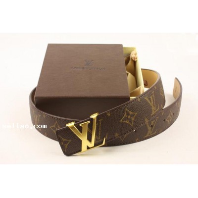New brown louis vuitton monogram belt w/ golden buckle