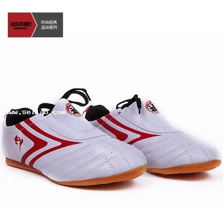 Genuine Taekwondo shoes for children and adults with male and female tendon end Benyue Road shoes