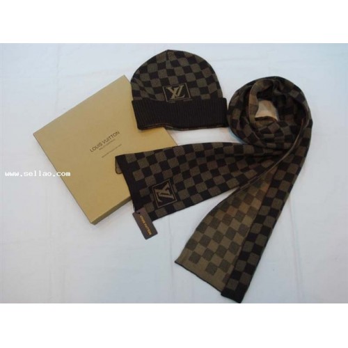 NEW Louis Vuitton Damier Monogram Scarf and Hat