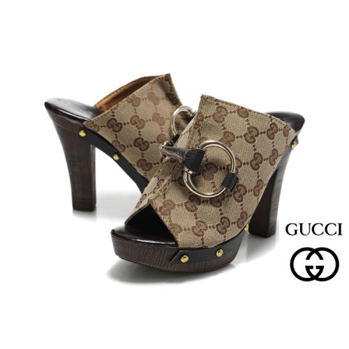 Burberry Gucci Louis Vuitton Chanel high-heel sandals D