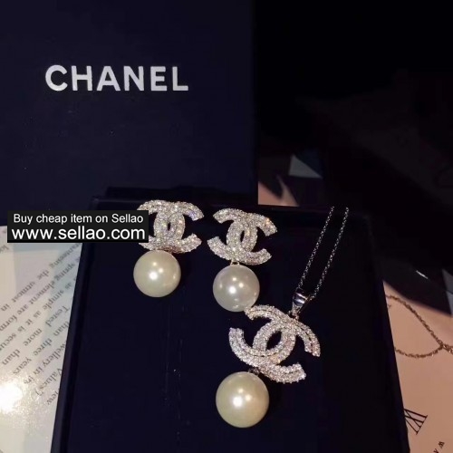 Luxury Chanel Sterling Silver Full Crystal CC Pendant Stud Earrings And Necklace Jewelry Set