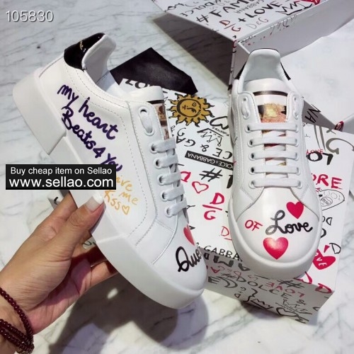 Unisex white leather royal patch doodle letter Dolce & Gabbana woman flat sports shoes sneakers