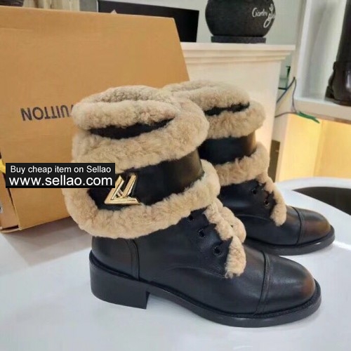 W55LV / Louis Vuitton winter leather short boots