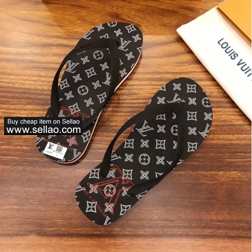 LOUIS VUITTON MOLITOR slippers