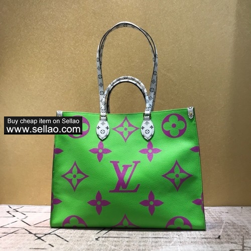 Louis Vuitton Handbags Leather Handbag Women Shoulder Bag M44570