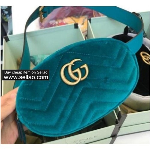 GUCCI Embossed Leather. Wallet BAGS