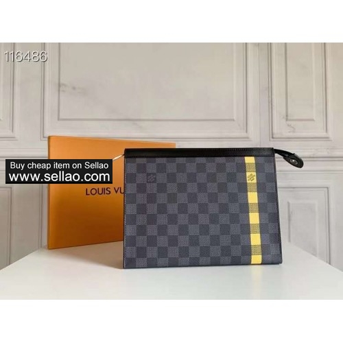 2020 New fashion luxury M61692 Louis Vuitton Pochette Voyage handbag Lv purse envelope bag