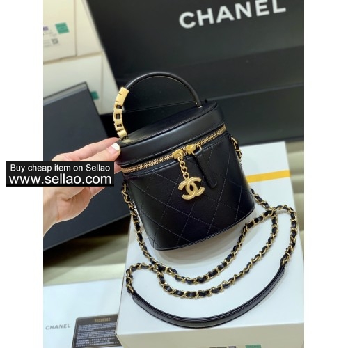 Chanel 2020 autumn and winter limited edition small bucket bag